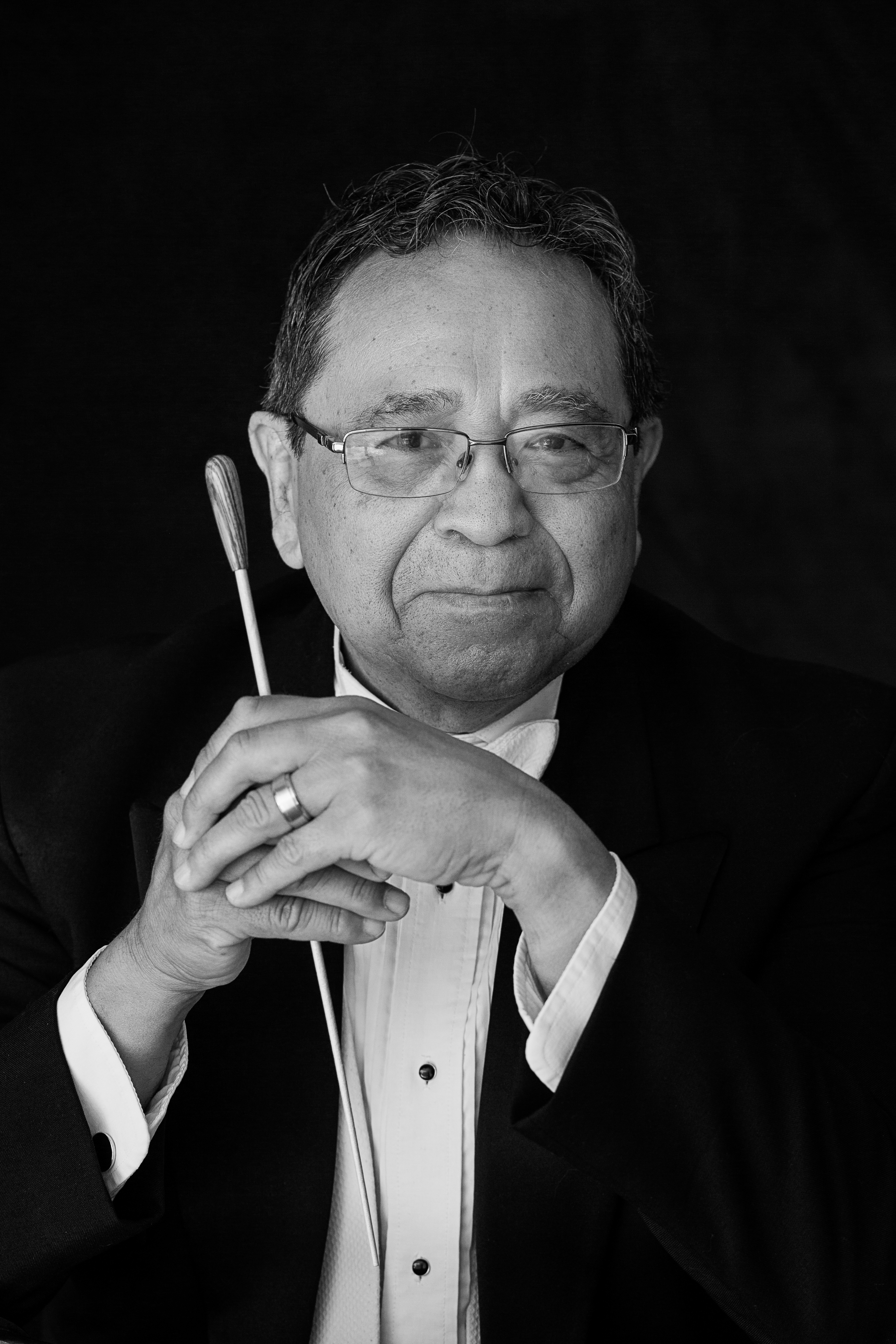 Stephen Razo, conductor